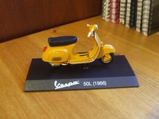 Maisto vespa 50l for sale  BURY ST. EDMUNDS