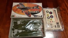 Revell supermarine spitfire usato  Molinella