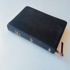 Usado, Bíblia The Thompson Chain Referência Bíblia 1964 Couro Kirkbride Carta Vermelha Ed. comprar usado Usado, Bíblia The Thompson Chain Referência Bíblia 1964 Couro Kirkbride Carta Vermelha Ed. comprar usado  Enviando para Brazil