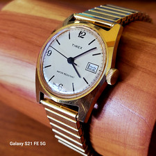 Relógio masculino Timex vintage dourado provavelmente dos anos 70 com uma janela de data comprar usado  Enviando para Brazil