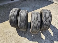 Gomme bridgeston blizzak usato  Pessano con Bornago