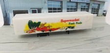 Reboque de caminhão vintage sem marca publicidade alimentos frescos supermercado substituição comprar usado  Enviando para Brazil