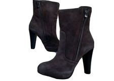 Zerodb anckle boots usato Zerodb anckle boots usato  Viareggio