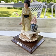 Belcari sitting geisha for sale  Fort Edward