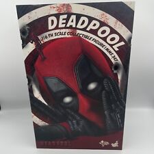 Hot toys deadpool d'occasion  Expédié en Belgium