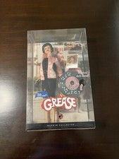 Usado, Boneca Barbie Grease Rizzo com suporte para boneca aniversário de 30 anos comprar usado  Enviando para Brazil