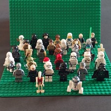 Lot minifigures figurines d'occasion Lot minifigures figurines d'occasion  France