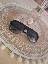 Lunette soleil thierry d'occasion  Saint-Sorlin-en-Valloire