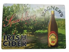 Insegna metallo brand usato Insegna metallo brand usato  Italia