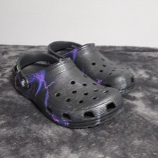 Crocs women men for sale  Akron