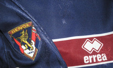 Pantaloncini genoa 1995 usato  Italia