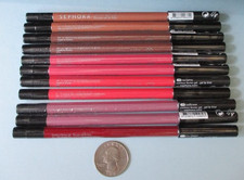 Delineador labial gel vermelho retrátil SEPHORA - Tamanho completo NOVO, LACRADO - 12 tons - Escolha o tom comprar usado Delineador labial gel vermelho retrátil SEPHORA - Tamanho completo NOVO, LACRADO - 12 tons - Escolha o tom comprar usado  Enviando para Brazil