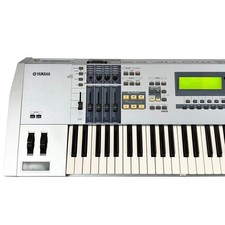 Yamaha motif es6 d'occasion  Expédié en Belgium