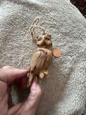 Ornamento de Natal coruja incomum parece madeira flutuante, mas é de cerâmica comprar usado Ornamento de Natal coruja incomum parece madeira flutuante, mas é de cerâmica comprar usado  Enviando para Brazil