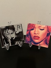 Usado, Rihanna Lot 2 CDs Rated R & Loud Deluxe Edition FYVG Insert Music / DVD 2009 comprar usado  Enviando para Brazil