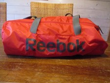 Reebok sporttasche rot gebraucht kaufen Reebok sporttasche rot gebraucht kaufen  Töging a.Inn