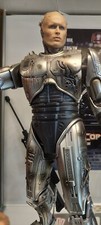 Hot toys battle for sale  WELLINGBOROUGH
