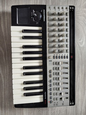 Usado, NOVATION 25 SL USB TECLADO CONTROLADOR MIDI (25 TECLAS) cabo de alimentação faltando) comprar usado  Enviando para Brazil