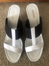 Alfani women black for sale  Dover