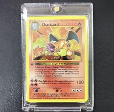 Carta pokemon charizard usato  Rozzano