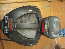 Caricabatterie batteria bosch usato Caricabatterie batteria bosch usato  Olevano Romano