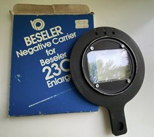 Portador negativo de vidrio Beseler #8074 para 2 1/4 x 3 1/4 con caja original en muy buena condición segunda mano  Embacar hacia Mexico