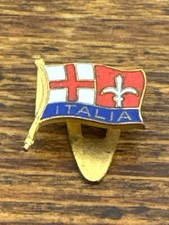 Distintivo smaltato italia usato  Pontedera