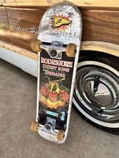 Usado, Skate Primitive Rodriguez Cherry Bomb Grenades 1 1/2 80/40  comprar usado Usado, Skate Primitive Rodriguez Cherry Bomb Grenades 1 1/2 80/40  comprar usado  Enviando para Brazil