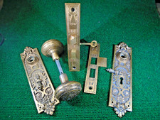 1881 CORBIN LEAF PATTERN MORTISE LOCK RH CONJUNTO COMPLETO com CHAVE - H-11100 (40334) comprar usado  Enviando para Brazil