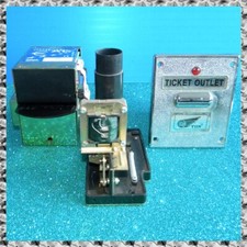 Stock lotto ricambi usato  Villalfonsina