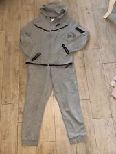 Tuta nike tech usato  Campagnano di Roma