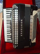 Fisarmonica usata excelsior usato  Caraglio