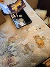 Lote de monedas del mundo y billetes de banco.  segunda mano  Embacar hacia Mexico
