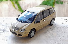 Lancia phedra 2003 usato  Supersano