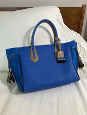 Longchamp blue penelope d'occasion  Expédié en Belgium