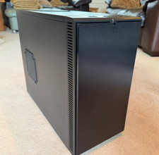 Fractal design define for sale  HUDDERSFIELD