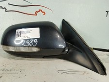 Specchietto retrovisore destro usato Specchietto retrovisore destro usato  Italia