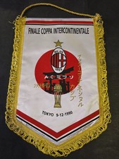 Gagliardetto milan fianale usato  Italia