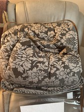 Comforter set pillows for sale  Glen Ellyn