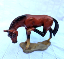 Estatueta de cavalo de cerâmica vintage miniatura 3" realista meados do século excelente estado usado Reino Unido comprar usado  Enviando para Brazil