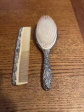 Cepillo de pelo vintage plateado con cerdas y peine de nailon segunda mano  Embacar hacia Mexico