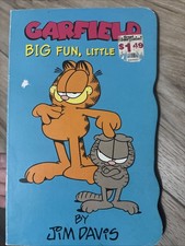 Garfield Big Fun Little Fun Board Book Jim Davis 1997 Landolls Vintage comprar usado Garfield Big Fun Little Fun Board Book Jim Davis 1997 Landolls Vintage comprar usado  Enviando para Brazil