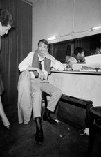 Singer jacques brel d'occasion  Expédié en Belgium