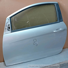 1542365 porta ant. usato  Italia