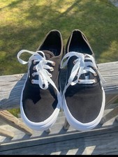 Vans sneakers women for sale  Westport