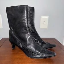 Usado, Botas autênticas BURBERRY de couro preto salto gatinho panturrilha média tamanho 38 8 comprar usado Usado, Botas autênticas BURBERRY de couro preto salto gatinho panturrilha média tamanho 38 8 comprar usado  Enviando para Brazil
