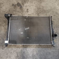 46842846 radiatore alfa usato  Italia