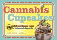 Cannabis Cupcakes: 35 Mini Marijuana Cakes to Bake and Decorate by  in Used - L, usado comprar usado  Enviando para Brazil