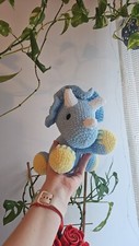 Używany, Maskotka Na Szydełku Rękodzieło Dinozaur na sprzedaż  PL