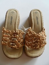 Sandálias femininas Xhilaration com tecido de fibra natural - Marrom - Tamanho: 12 (P) comprar usado  Enviando para Brazil
